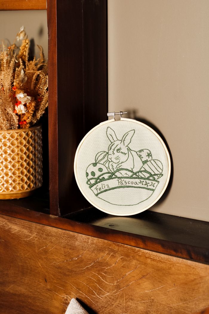 Bordado Livre Páscoa – Coelho Verde